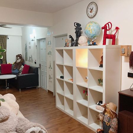 台南富居tainan Fu House預訂後請主動聯繫做確認才保留訂房 Appartement Buitenkant foto