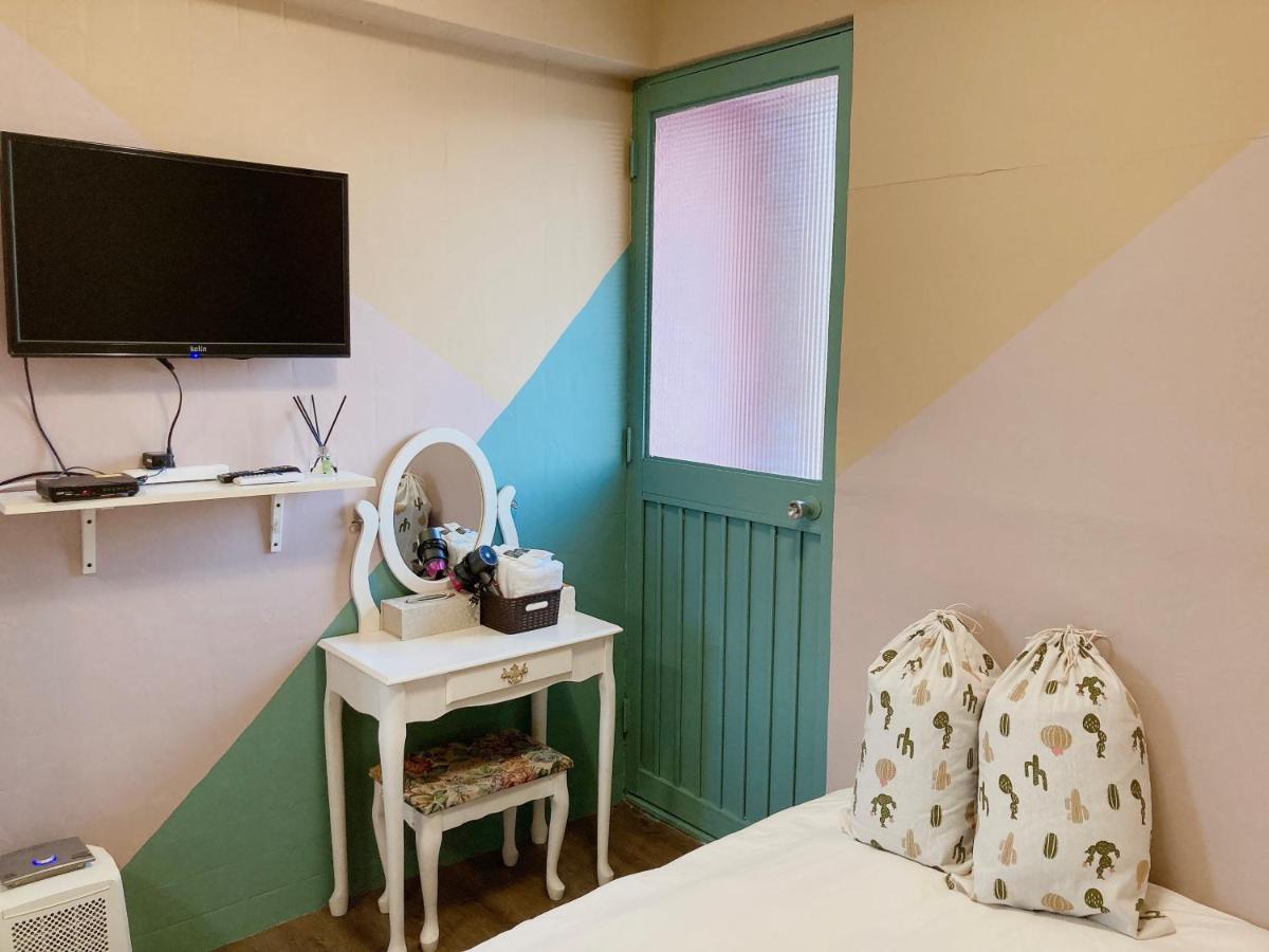 台南富居tainan Fu House預訂後請主動聯繫做確認才保留訂房 Appartement Buitenkant foto