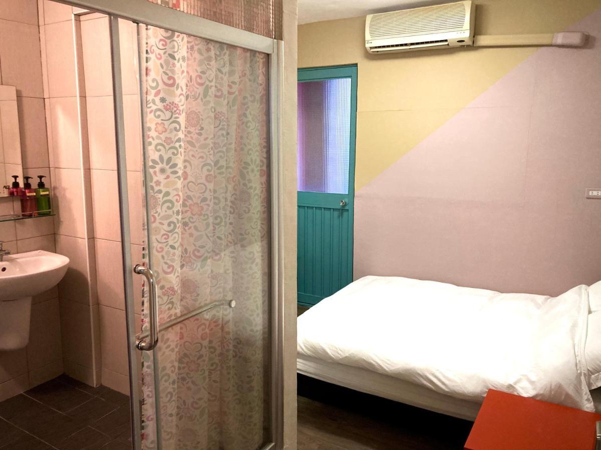 台南富居tainan Fu House預訂後請主動聯繫做確認才保留訂房 Appartement Buitenkant foto